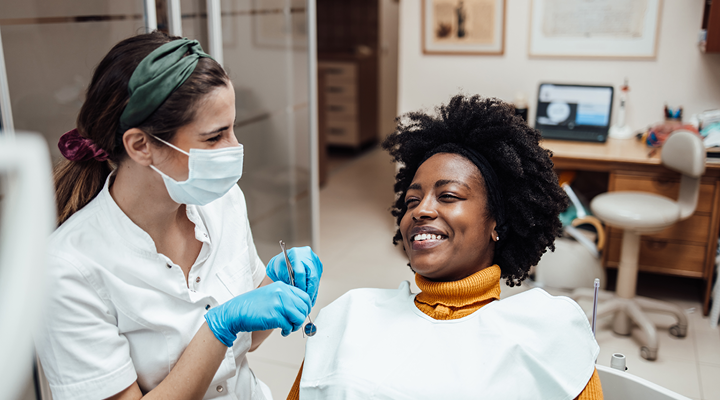 Dental assistants are the backbone in dentist offices all around the world! From assisting in procedures to keeping the office running smoothly, there are so many reasons why we appreciate dental assistants!