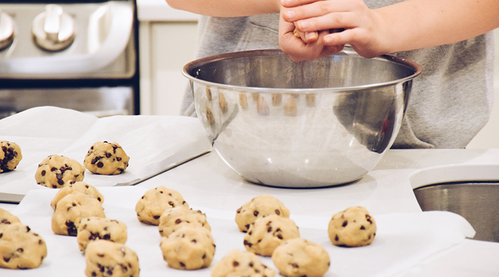 Tooth-Friendly Treats: Healthy Chocolate Chip Cookie Recipe
