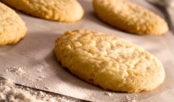 Craving a sweet treat without the guilt this holiday season? Look no further than sugar-free sugar cookies!