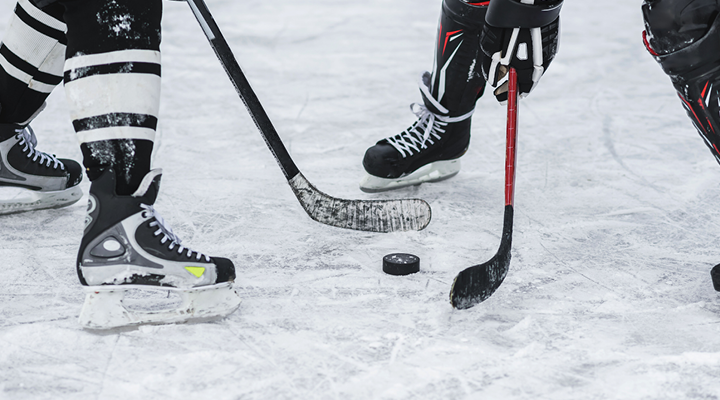 If you’re planning your winter activities, don’t forget to pack a mouthguard! Here are winter sports that need mouthguards to keep your smile safe.